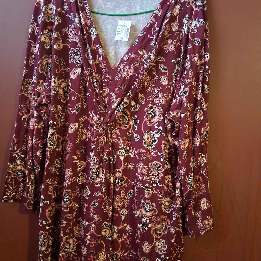 dressbarn Burgundy Floral V-Neck Long Sleeve Blouse